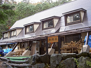 山小屋情報　北沢峠 こもれび山荘