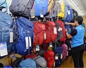 登山用品売り上げ好調